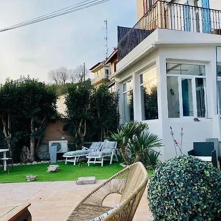 Marseille-Au-Bord-De-L'Eau Villa Exterior photo